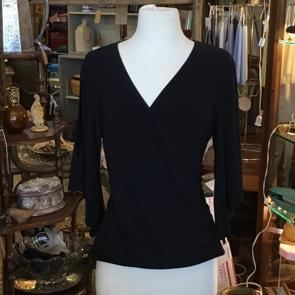 0230 Coco Bianco Black V-Neck Blouse w/ Cold Shoulder feature; VGUC size m